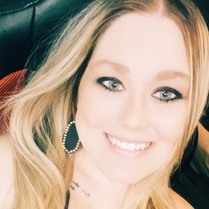 Meet your Posher, Brittani